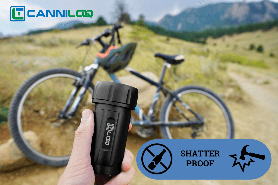 Canniloq TXD120BG Premium Herb Storage Canister, 120 CC, Zytel, Black Body, Green Cap - Corloq