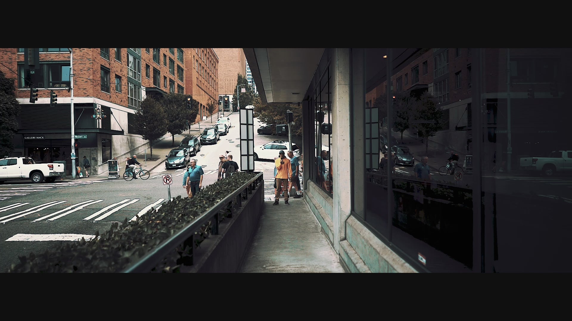 Load video: 